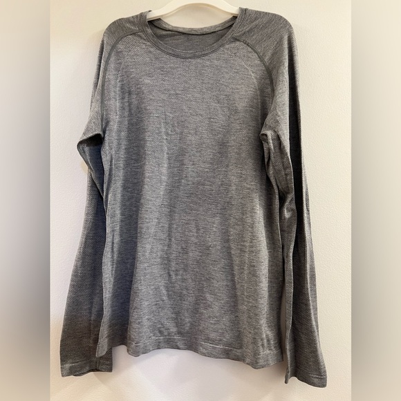 15. Lululemon Metal Vent Tech Long Sleeve - Picture 10 of 13